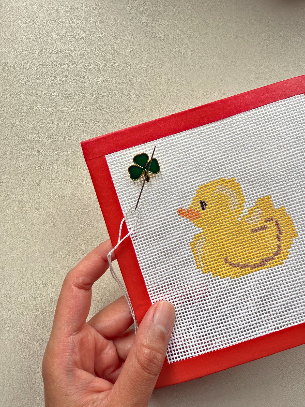 Lucky Clover Needle Minder